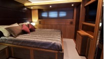 Luxury yacht Electra - Master cabin-001